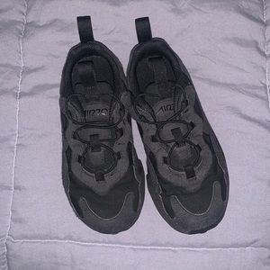 Kids shoes